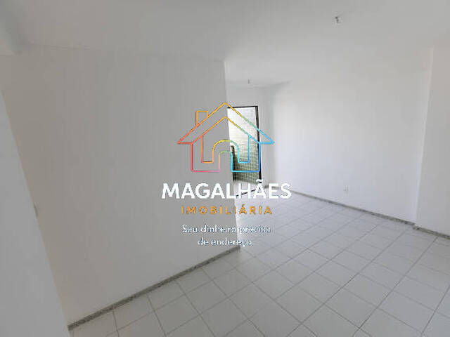 Apartamento Usado para Venda em Recife - 3