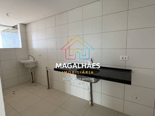 Apartamento Usado para Venda em Recife - 2