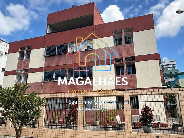 Apartamento Usado para Venda em Recife - 2