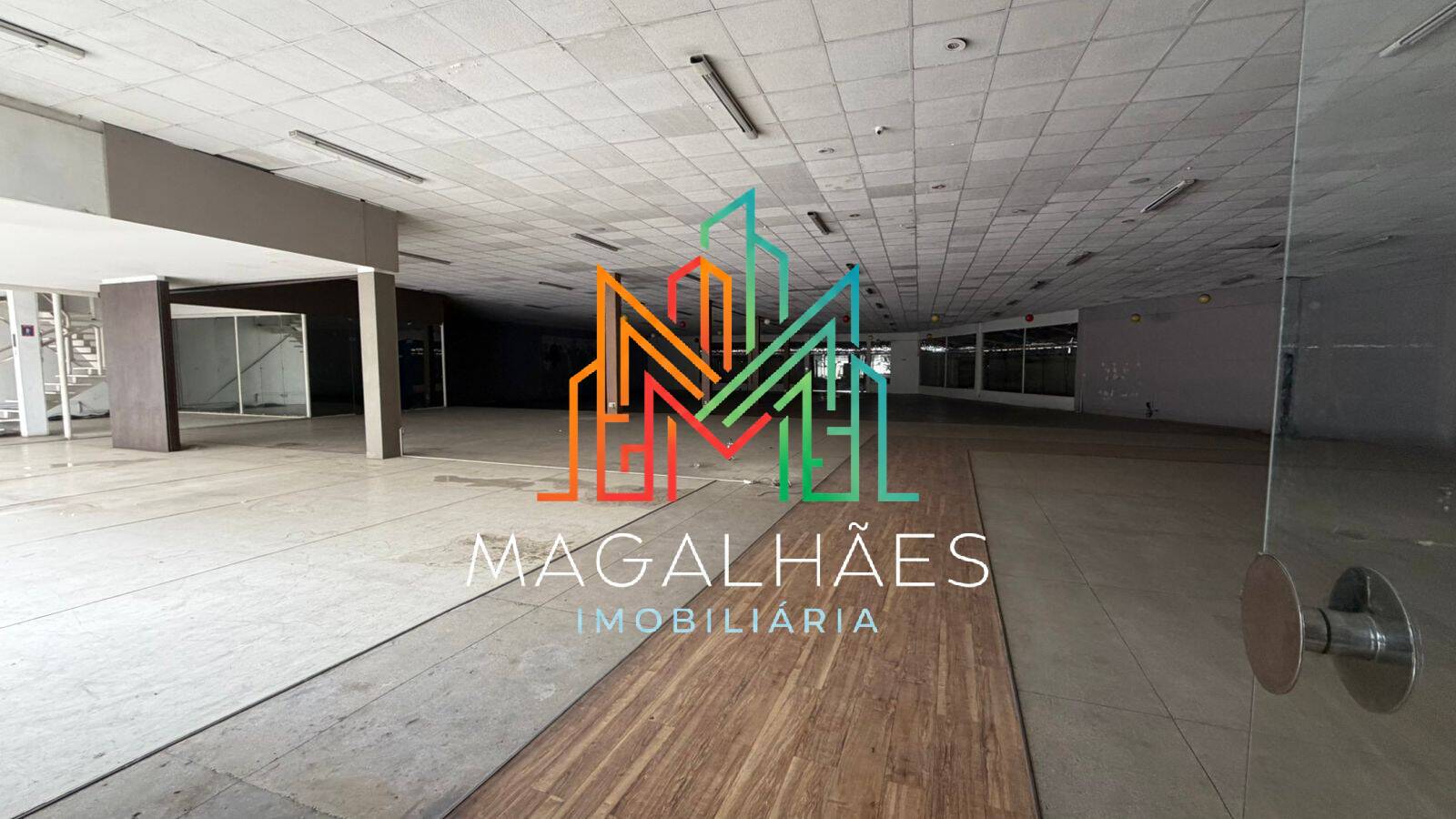 Prédio Inteiro, 1500 m² - Foto 2